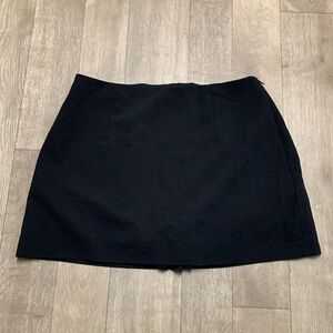 Abercrombie & Fitch Black Skort